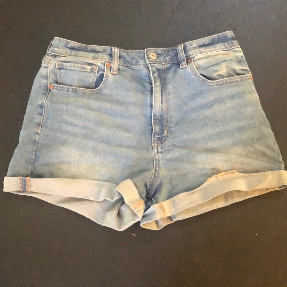 American eagle women’s shorts